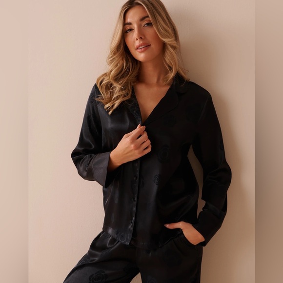 La Vie En Rose Jacquard Satin Pajama Set - Picture 2 of 5